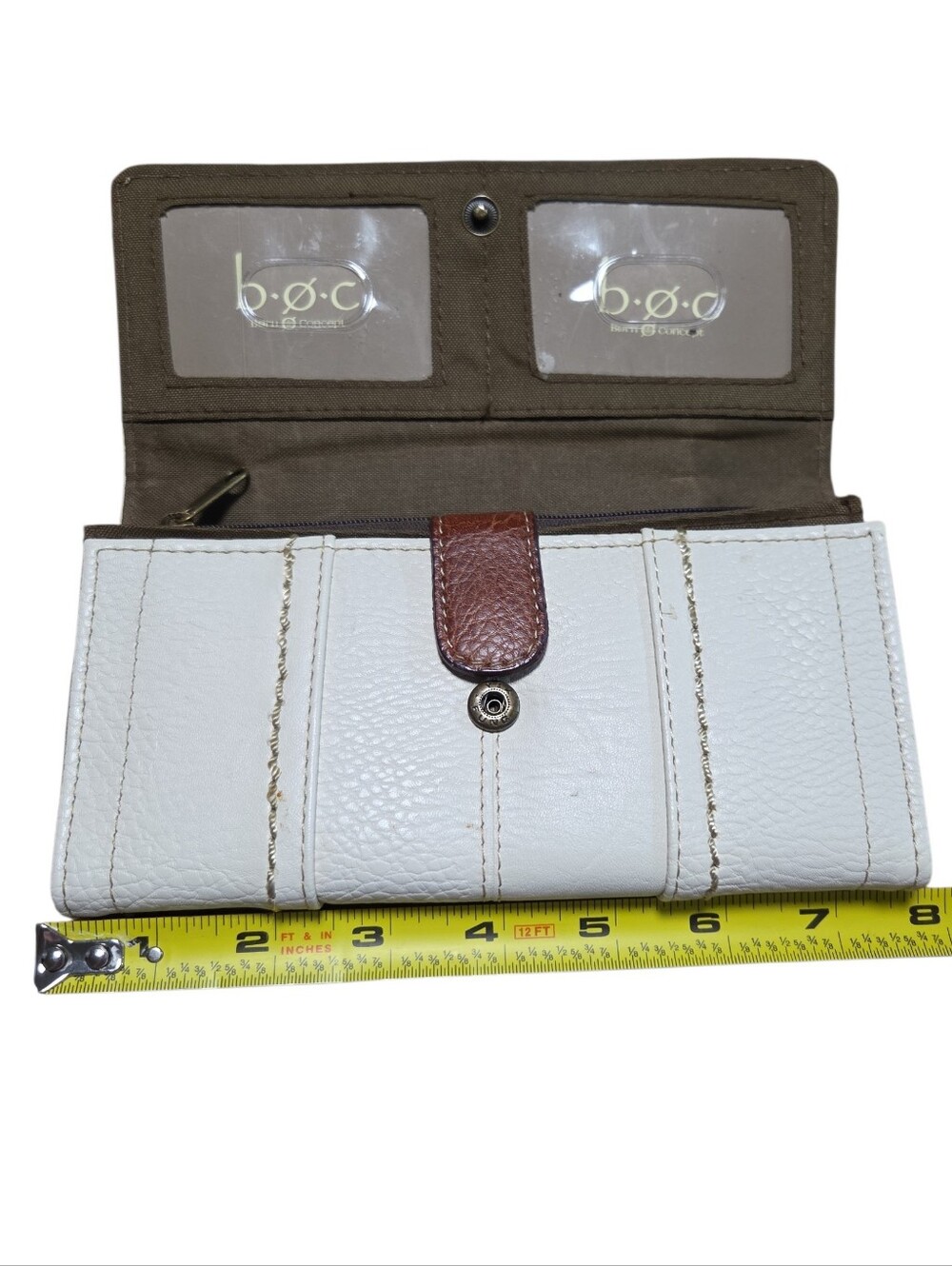 b.o.c. Wallet - Picture 2 of 5
